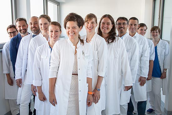 Frau Dr. Sabine Keim und Team am Helios Klinikum München West © Helios Klinikum München West  